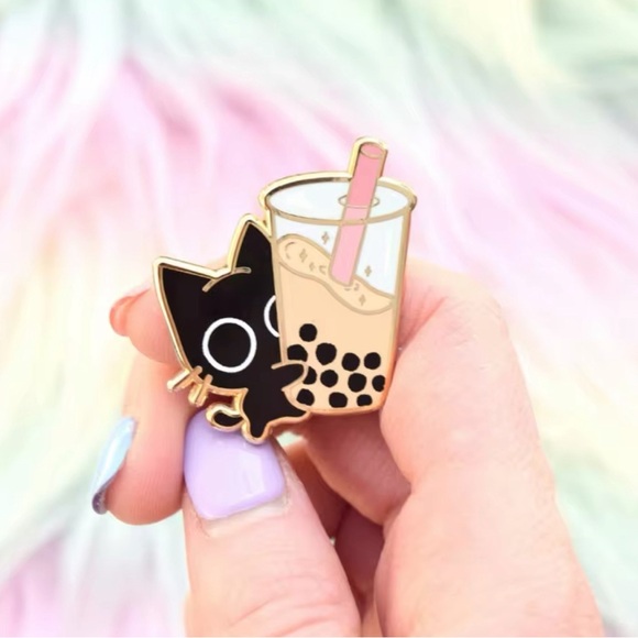 Boba Cat Enamel Pin // Black Cat, Kawaii Pin, Cute  Bubble Tea,   Pins, Sweets - Picture 1 of 2